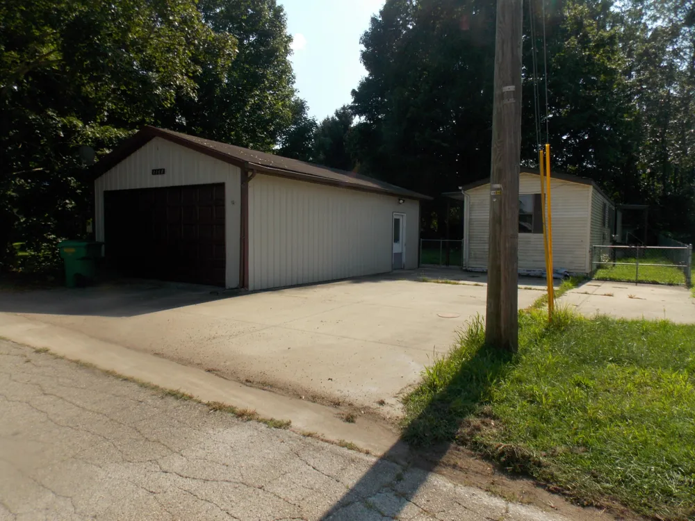 1168 Shady Shores Drive Niles, MI 49120