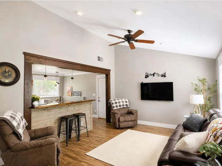 1507 Lake Avenue Portage, MI 49002