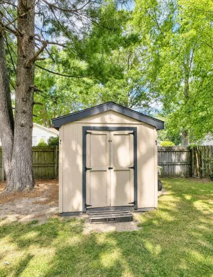 1507 Lake Avenue Portage, MI 49002