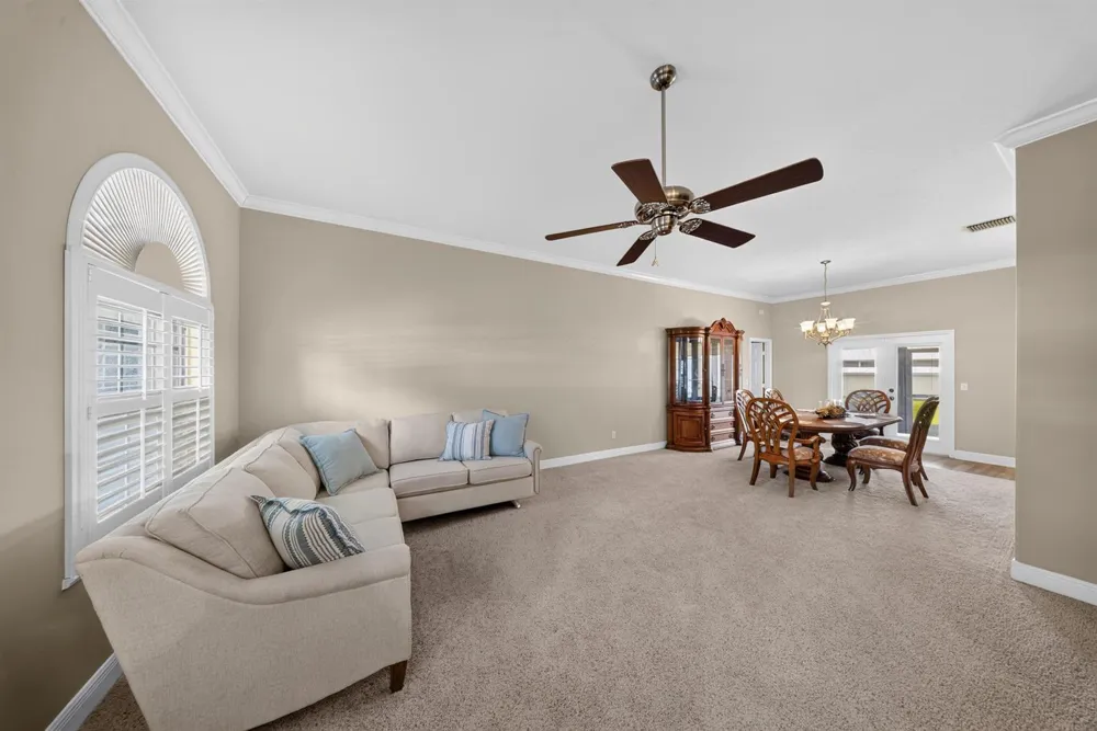 3601 Cottonwood Drive Fort Pierce, FL 34981