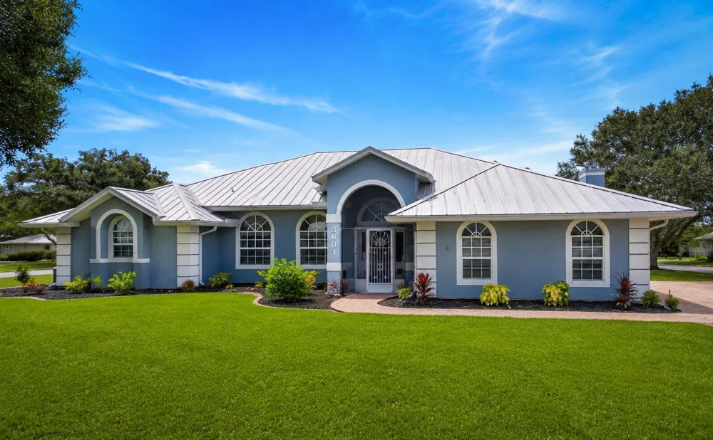 3601 Cottonwood Drive Fort Pierce, FL 34981