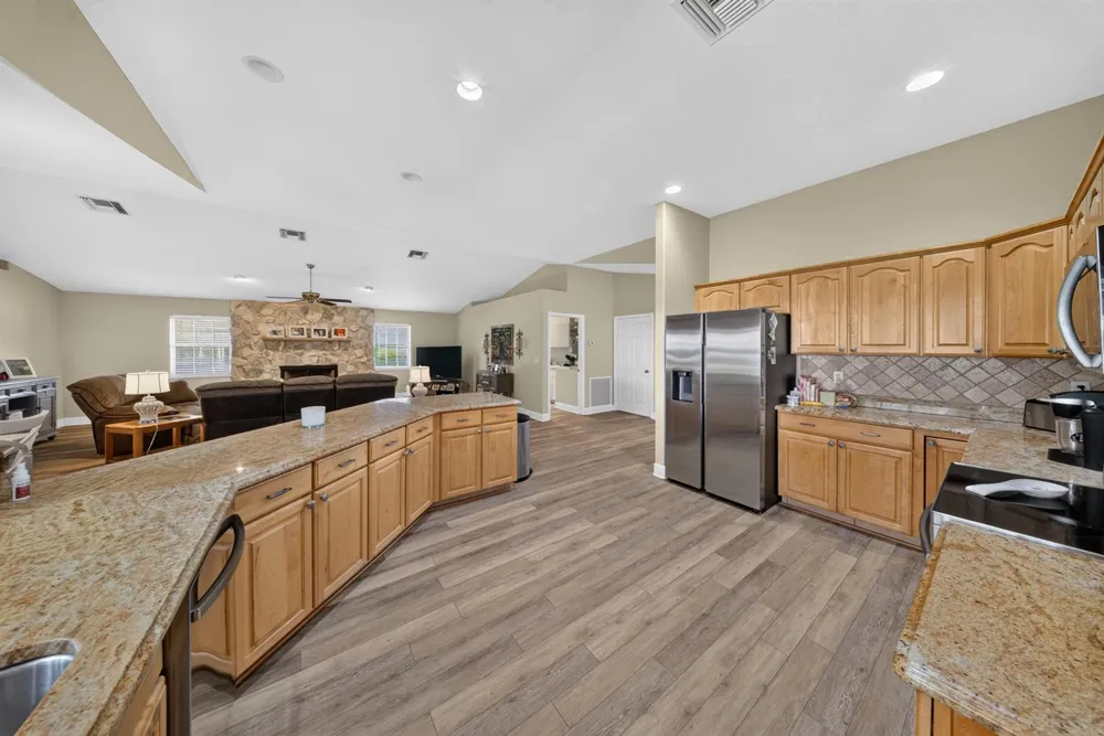 3601 Cottonwood Drive Fort Pierce, FL 34981