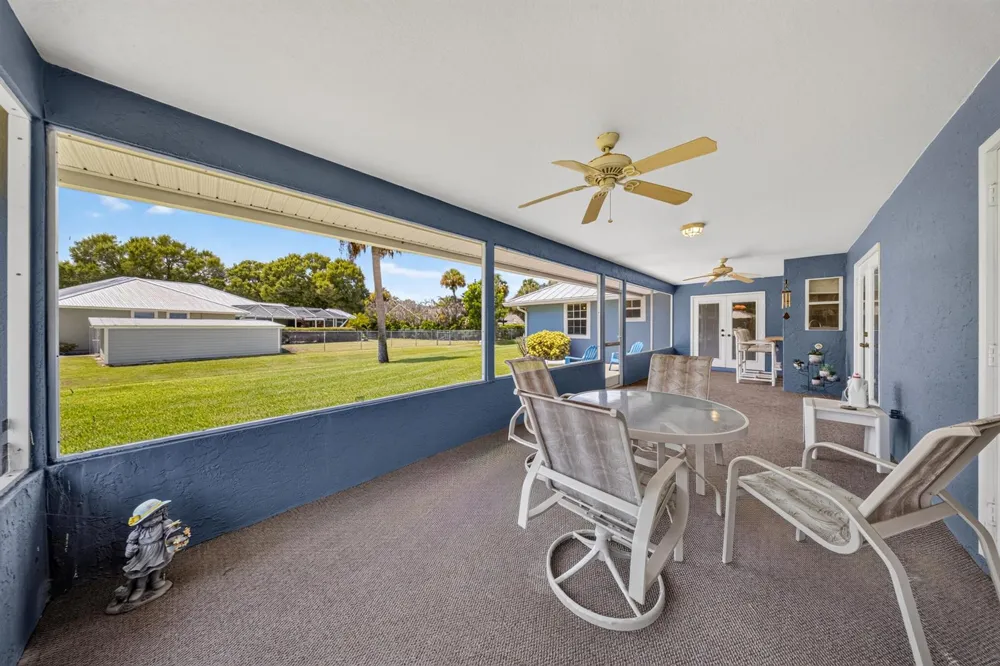 3601 Cottonwood Drive Fort Pierce, FL 34981