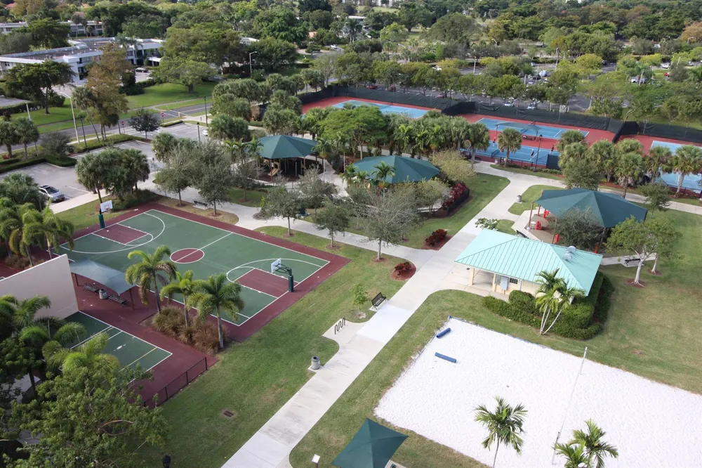 3980 OAKS CLUBHOUSE DRIVE #511 Pompano Beach, FL 33069