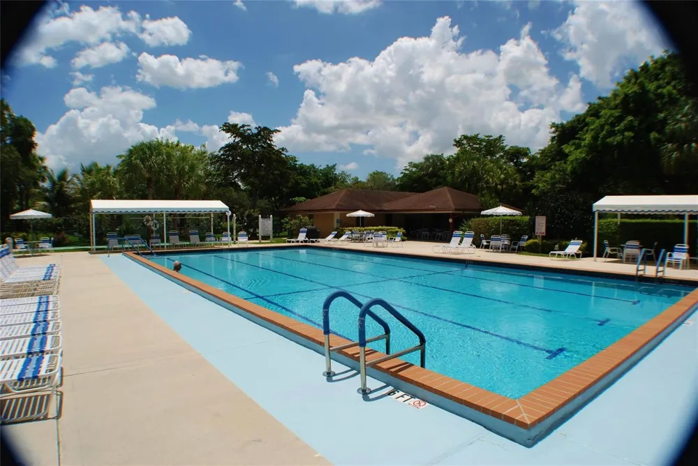 3980 OAKS CLUBHOUSE DRIVE #511 Pompano Beach, FL 33069