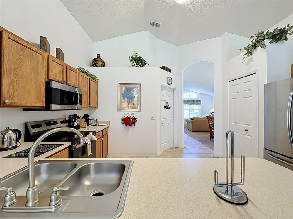 2817 KOKOMO LOOP Haines City, FL 33844