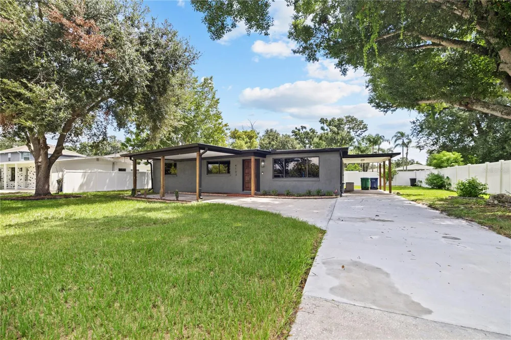 4103 GOMEZ AVENUE Tampa, FL 33607