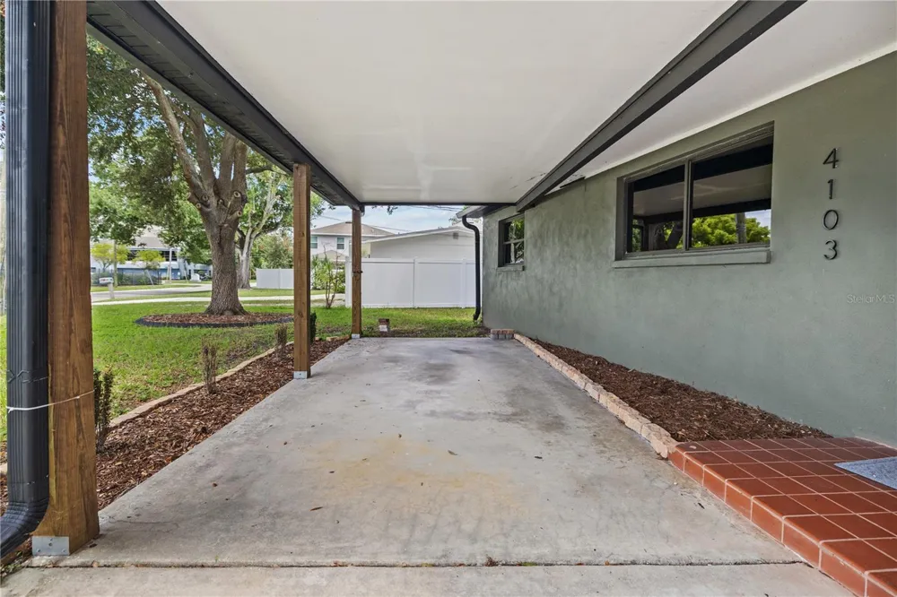 4103 GOMEZ AVENUE Tampa, FL 33607