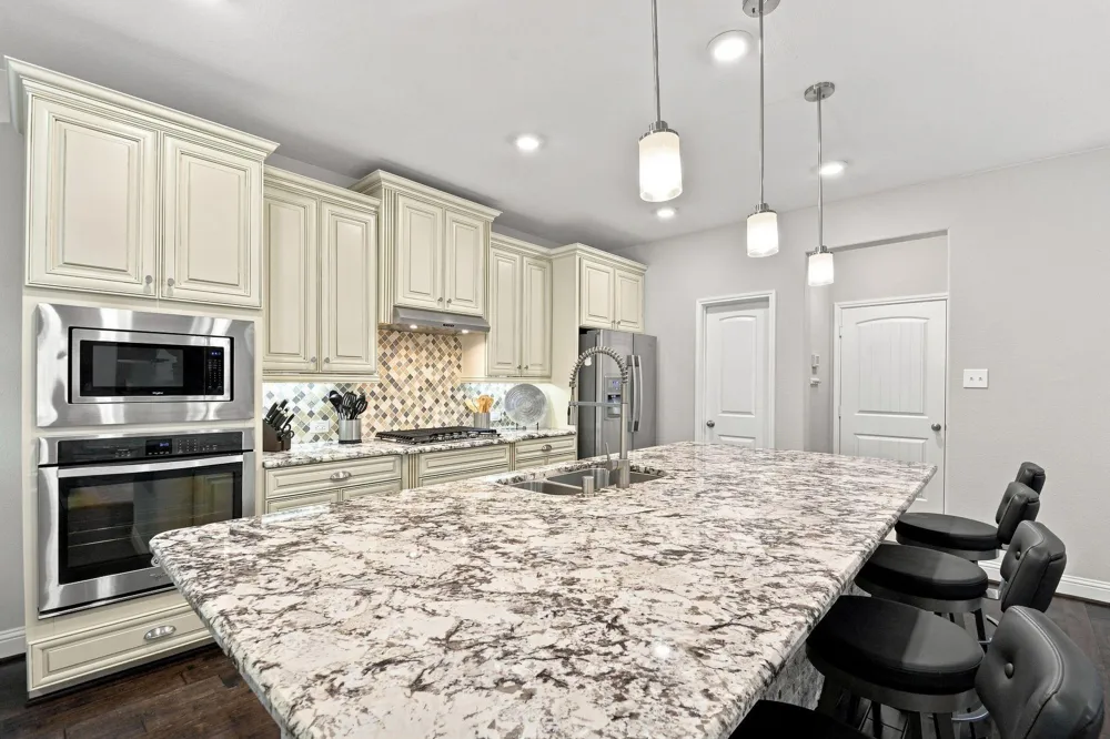 22 Ancestry Stone Place Magnolia, TX 77354