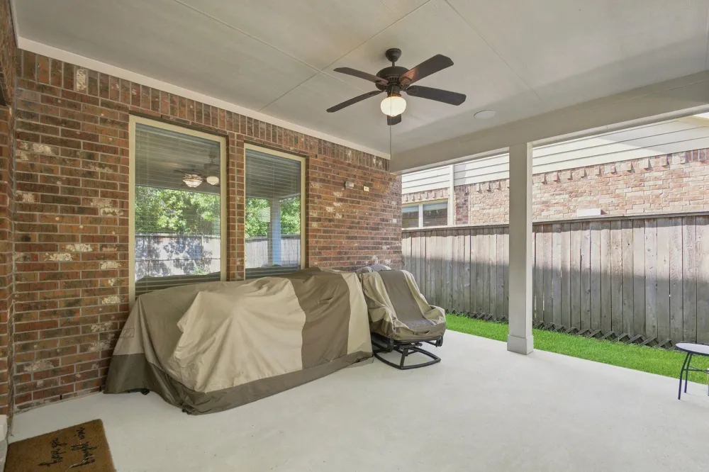 22 Ancestry Stone Place Magnolia, TX 77354