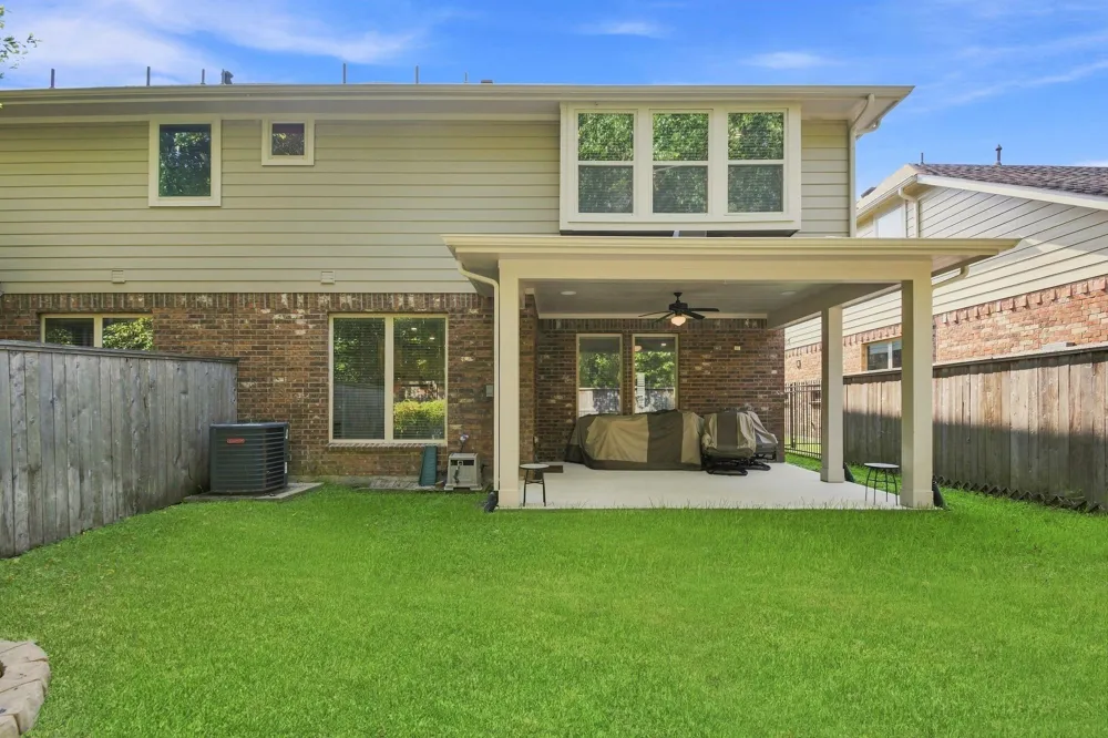 22 Ancestry Stone Place Magnolia, TX 77354