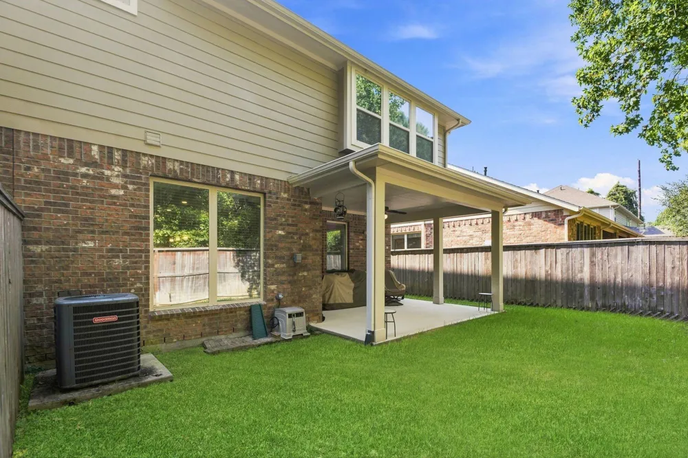 22 Ancestry Stone Place Magnolia, TX 77354
