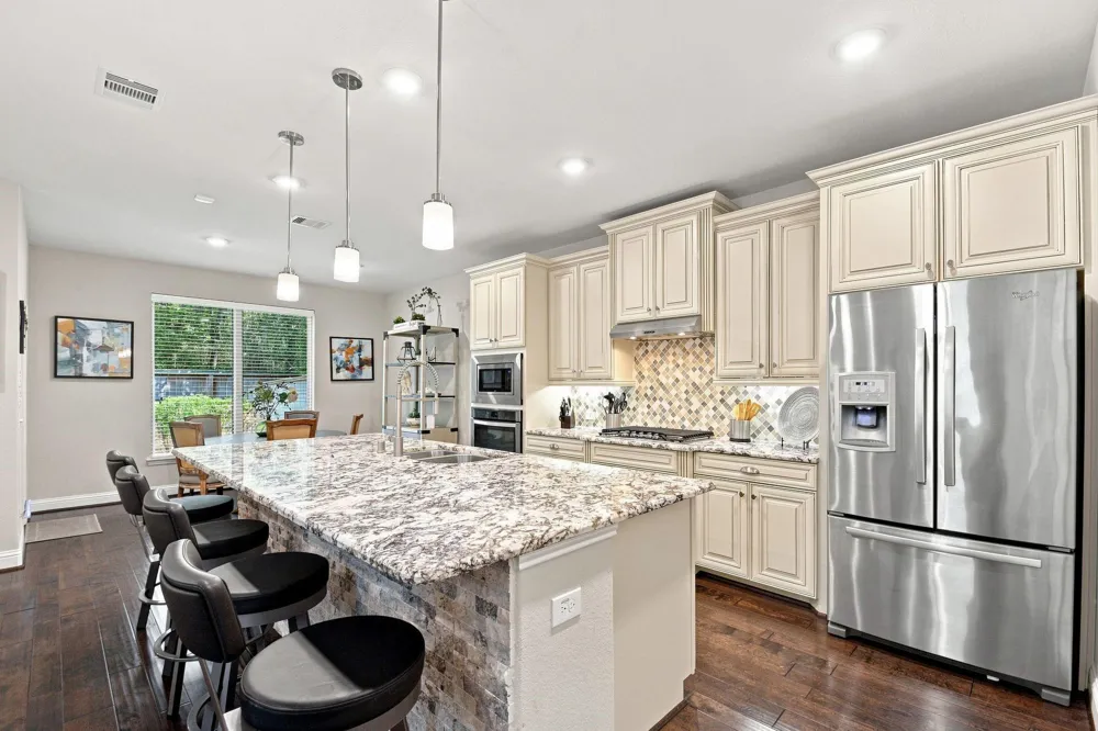 22 Ancestry Stone Place Magnolia, TX 77354