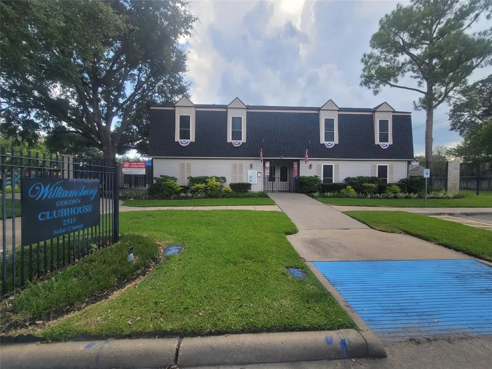 22715 Braken Manor Lane Katy, TX 77449