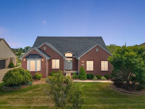 48973 Woodson Way