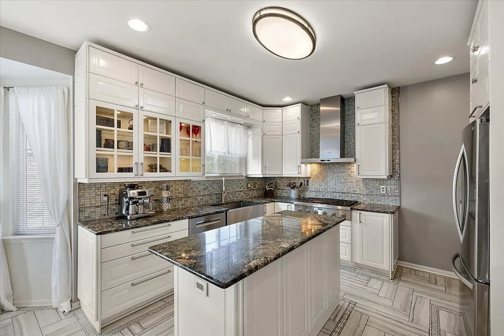 48973 Woodson Way Canton, MI 48187