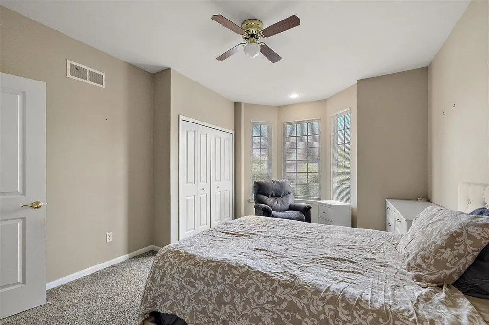 48973 Woodson Way Canton, MI 48187