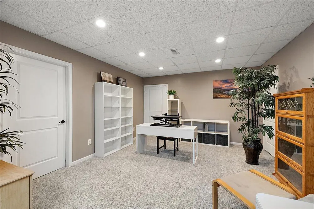 48973 Woodson Way Canton, MI 48187