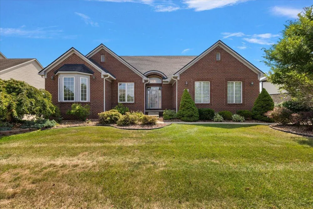48973 Woodson Way Canton, MI 48187