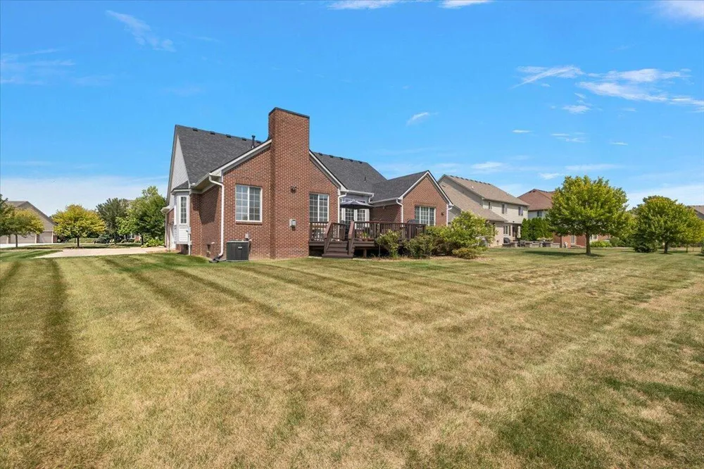 48973 Woodson Way Canton, MI 48187