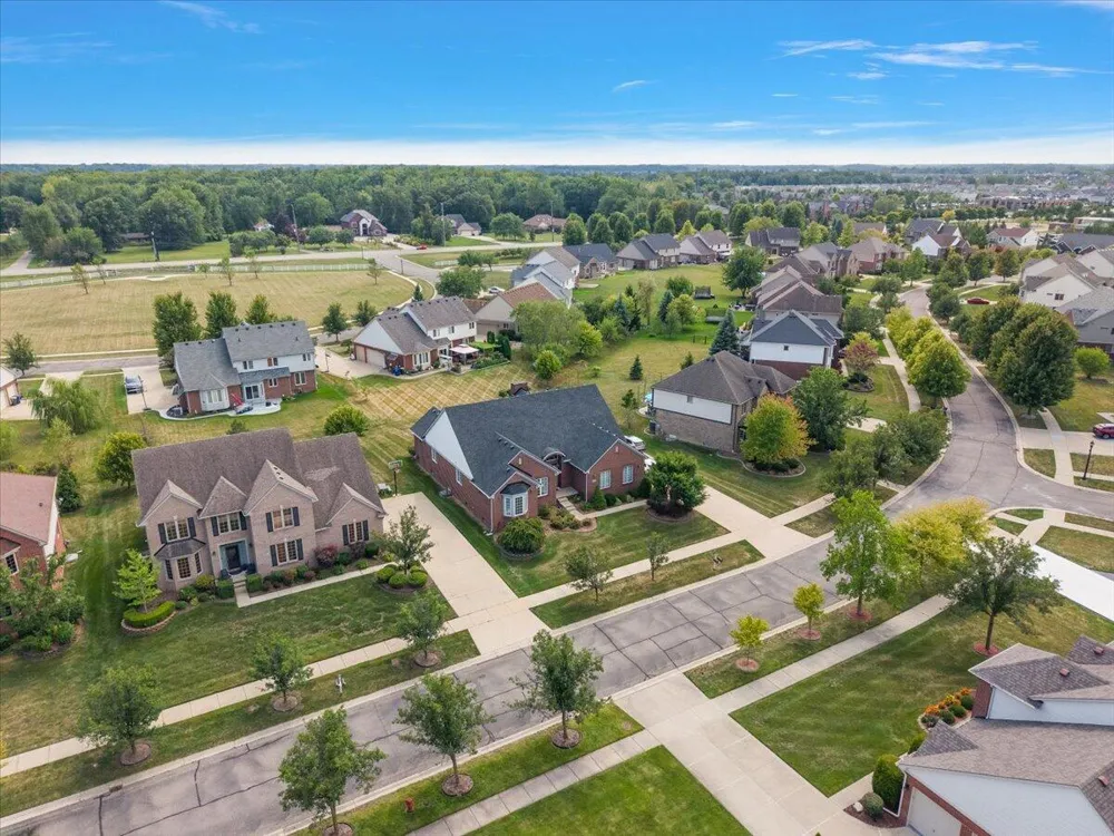 48973 Woodson Way Canton, MI 48187