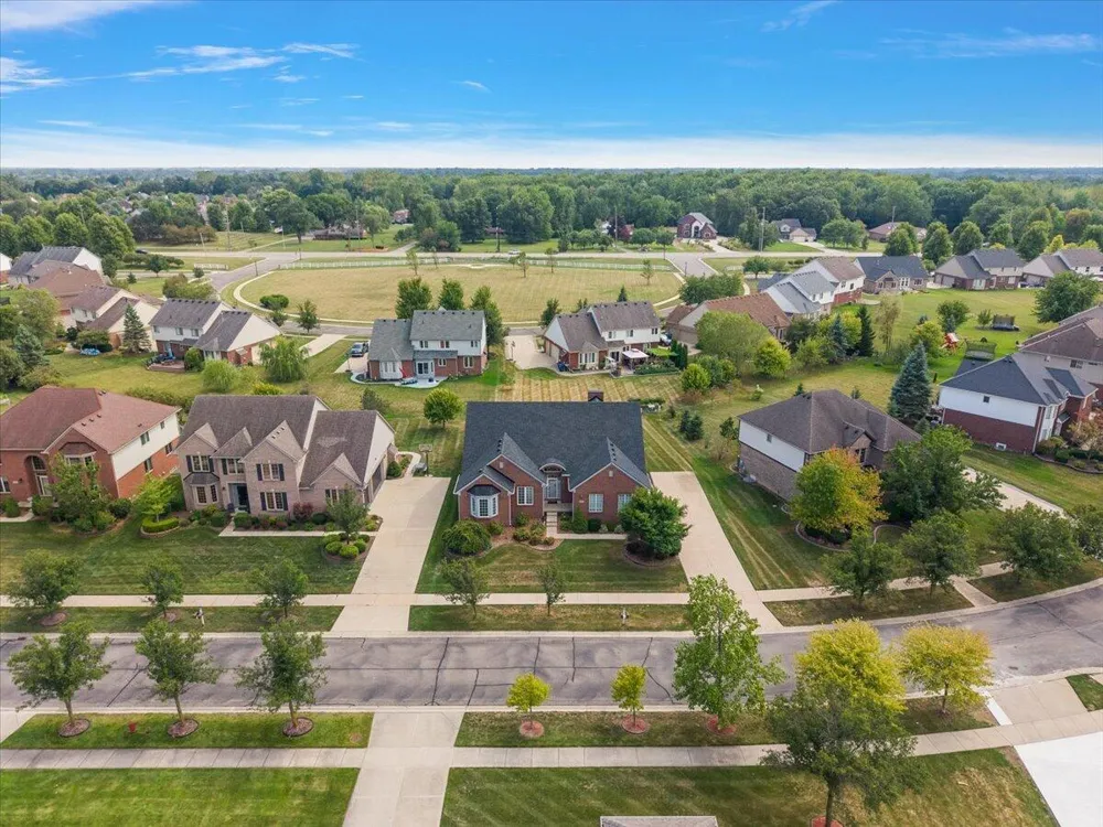 48973 Woodson Way Canton, MI 48187