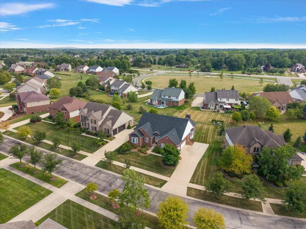 48973 Woodson Way Canton, MI 48187