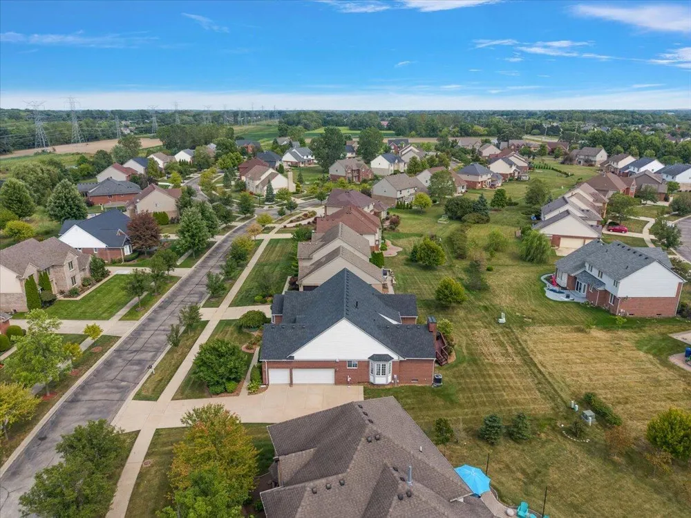 48973 Woodson Way Canton, MI 48187