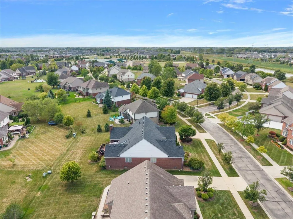 48973 Woodson Way Canton, MI 48187