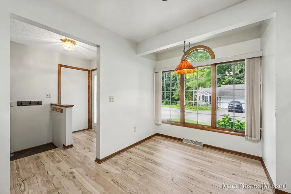3336 Woodwind Drive NE #32 Grand Rapids, MI 49525
