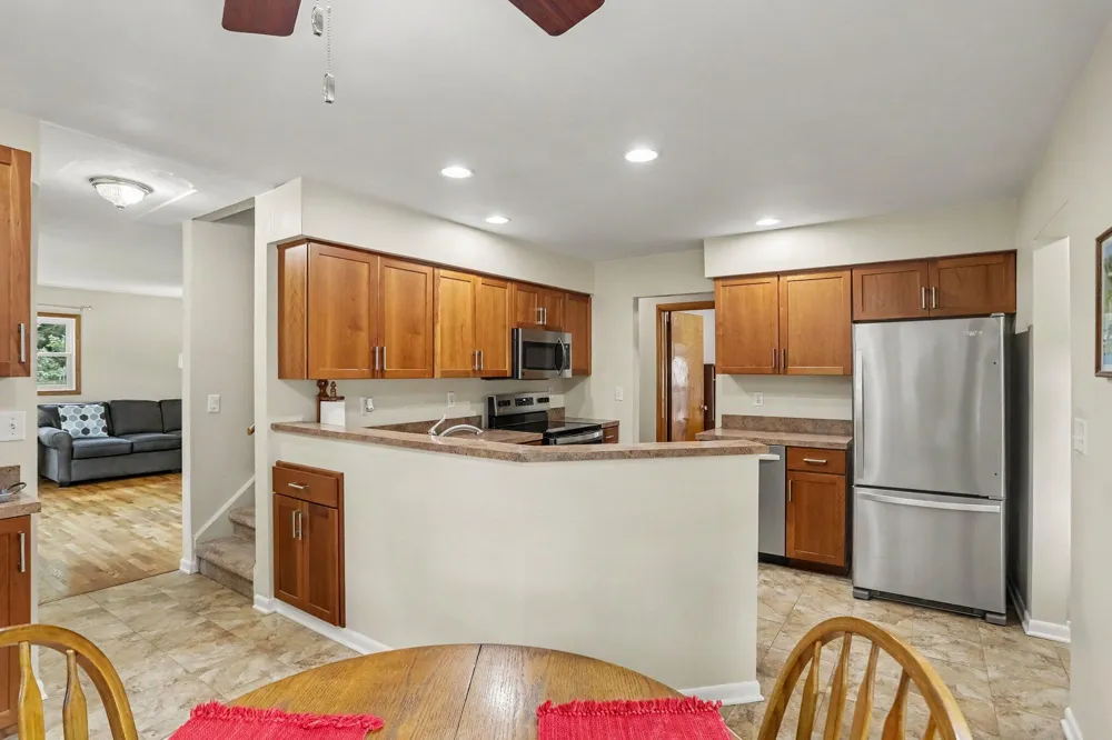 7708 41st Street Augusta, MI 49012