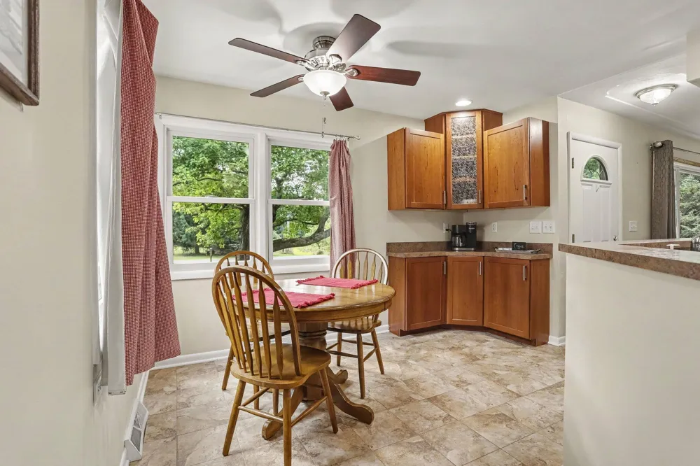 7708 41st Street Augusta, MI 49012