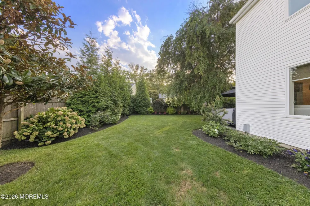 82 Lafayette Street Rumson, NJ 07760