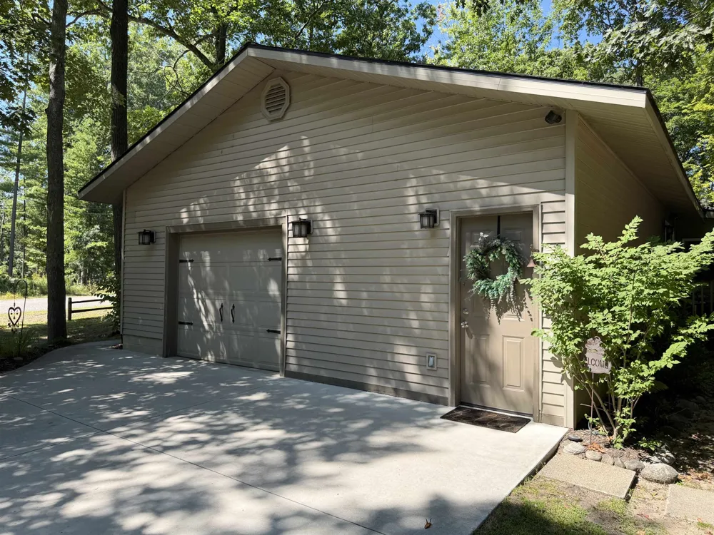 4721 E Sanford Lake Drive Almira Township, MI 49650