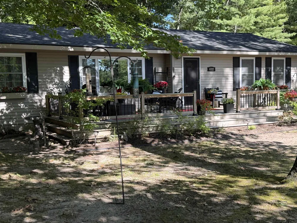 4721 E Sanford Lake Drive Almira Township, MI 49650