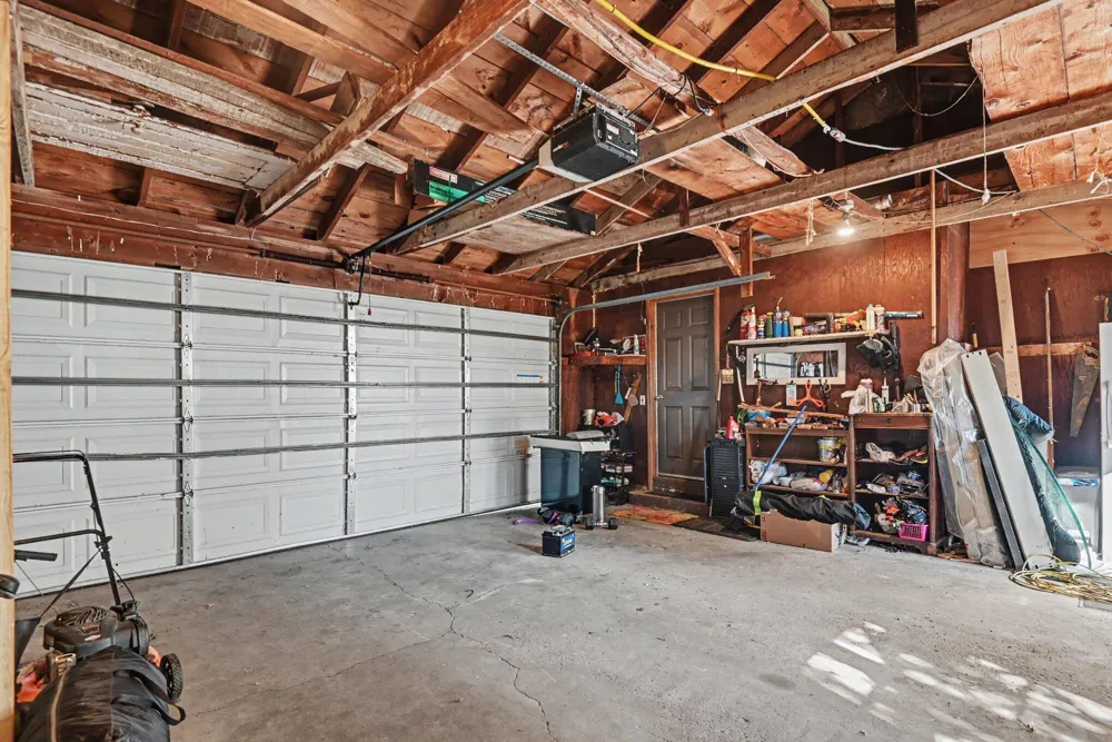 3880 Lincoln Road Heath Township, MI 49423