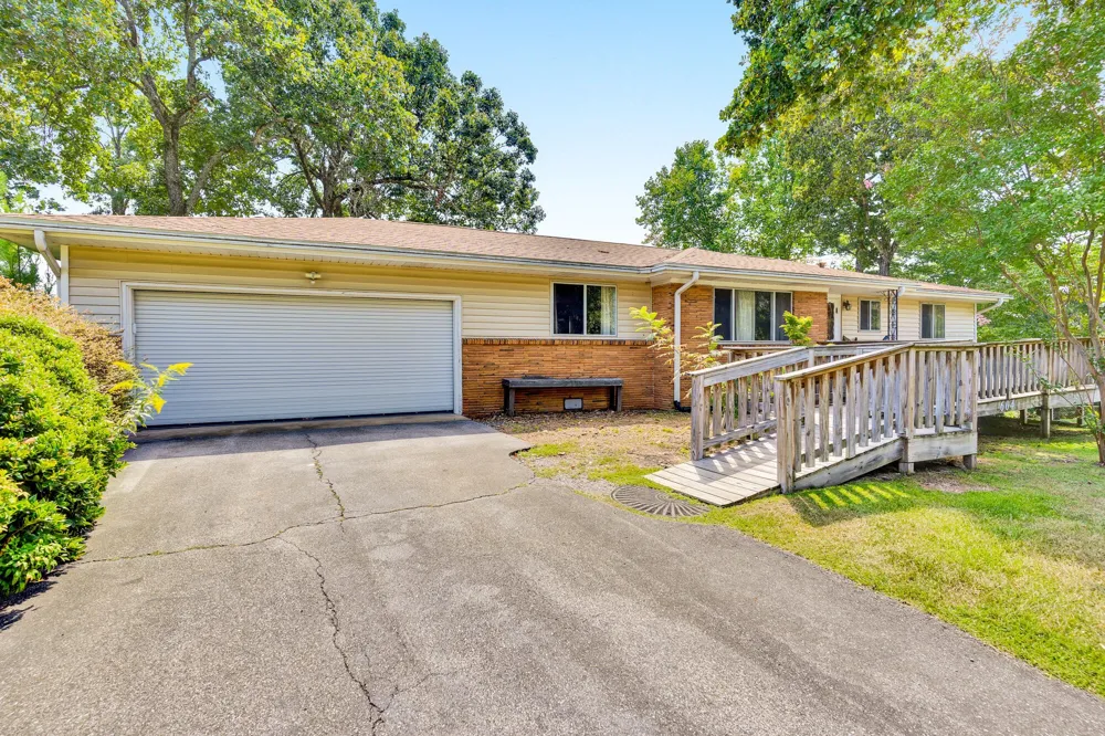 604 Highview Drive Chattanooga, TN 37415