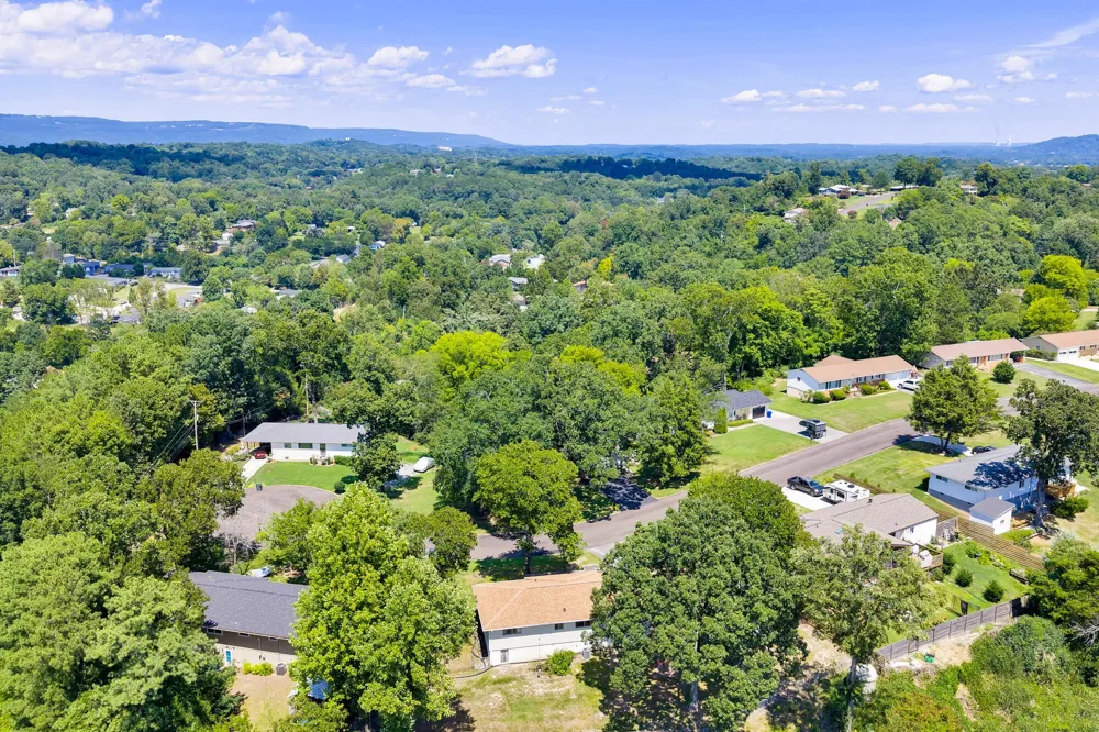 604 Highview Drive Chattanooga, TN 37415