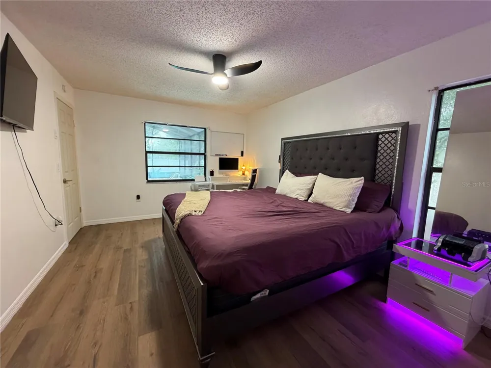 8185 PHILATELIC DRIVE Spring Hill, FL 34606