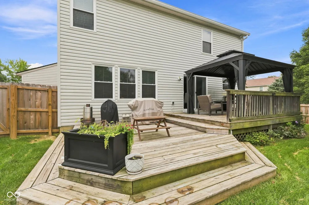 9100 Merrill Court Fishers, IN 46038