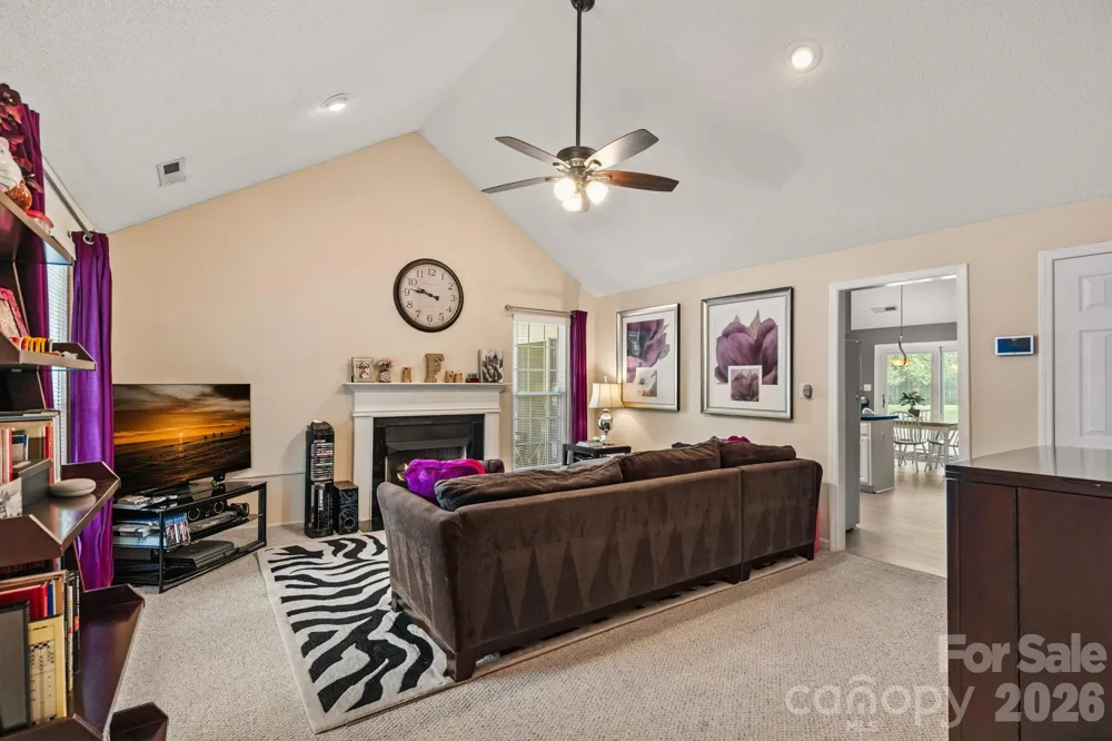 1320 Watts Drive Charlotte, NC 28216