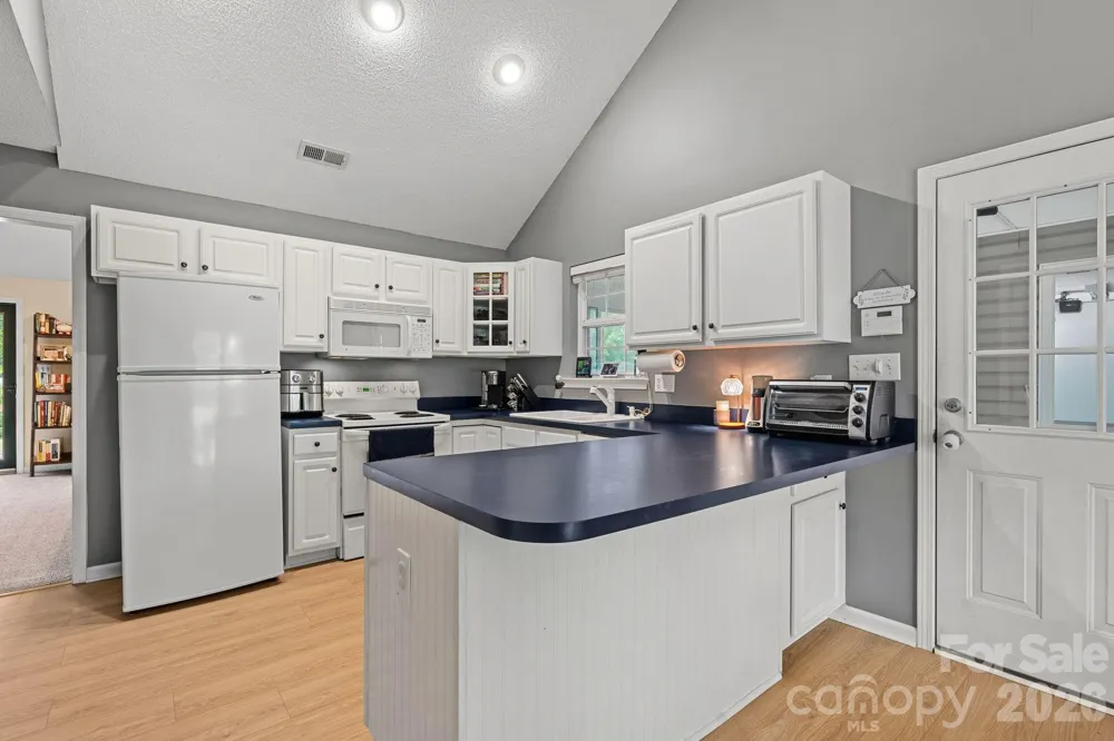 1320 Watts Drive Charlotte, NC 28216