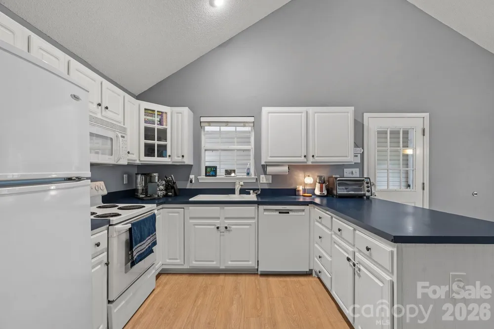 1320 Watts Drive Charlotte, NC 28216