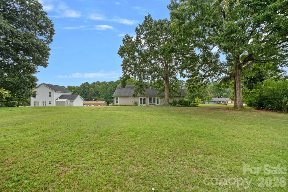 1320 Watts Drive Charlotte, NC 28216