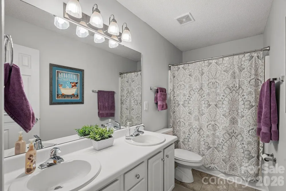 1320 Watts Drive Charlotte, NC 28216