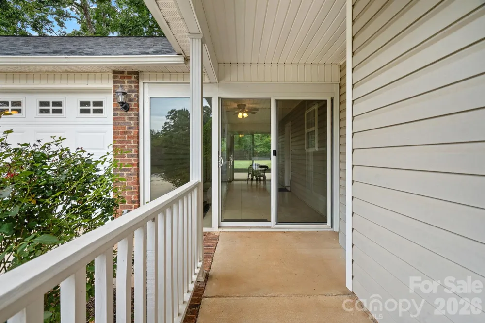 1320 Watts Drive Charlotte, NC 28216