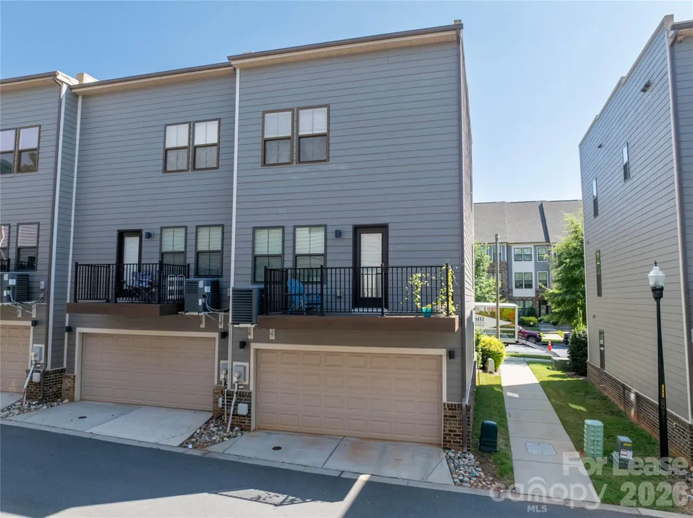 653 Uwharrie River Road Charlotte, NC 28211