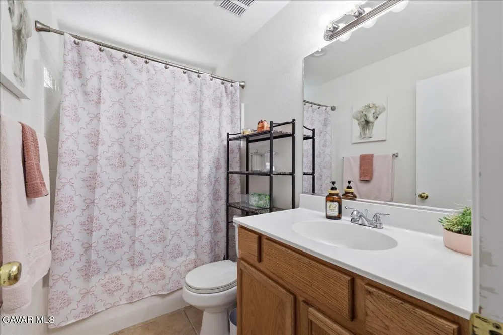 43646 Rialto Drive Lancaster, CA 93535