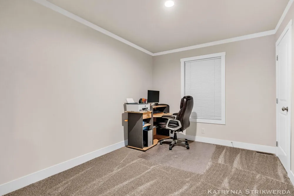 145 W Pin Oak Drive Coopersville, MI 49404