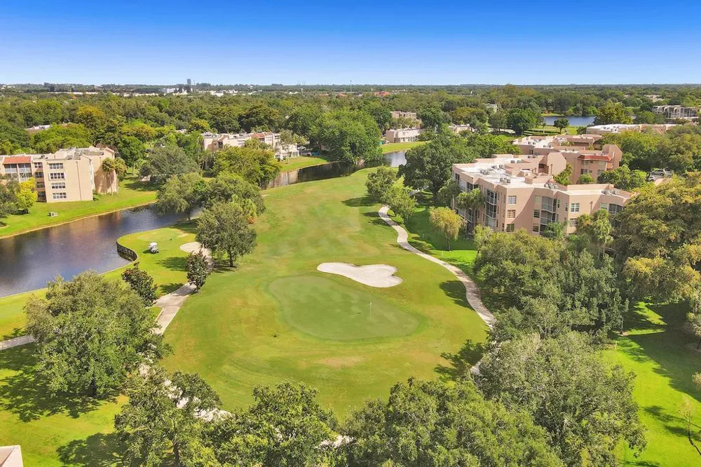 1811 SABAL PALM DRIVE #203 Davie, FL 33324
